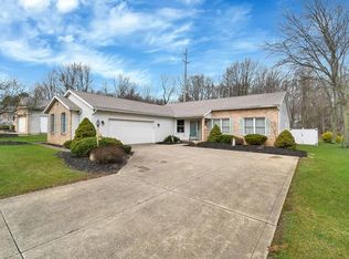 930 W Linden Cir, Mansfield, OH 44906