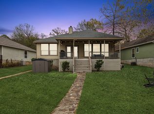 184 Oak Hills Dr, Mabank, TX 75156