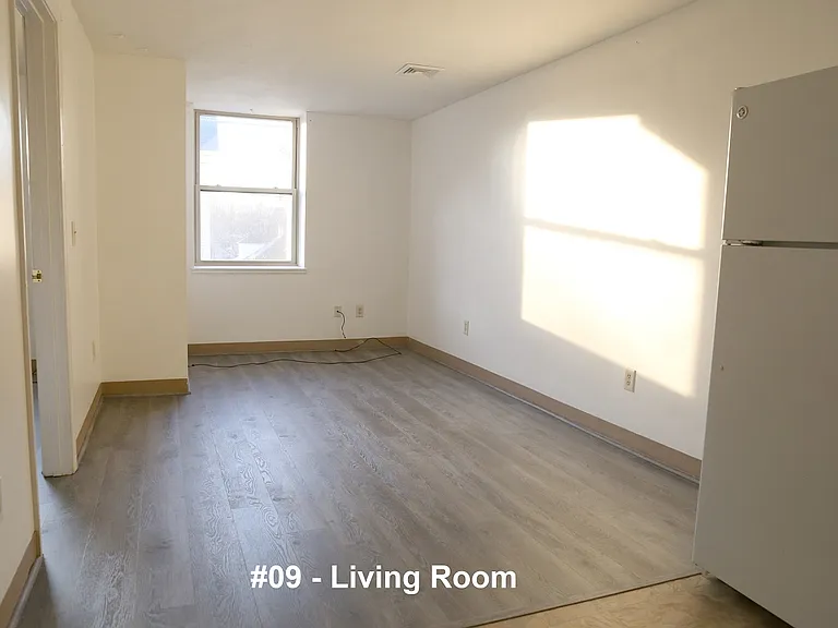 25 Laval Street Apartments — Photo 32