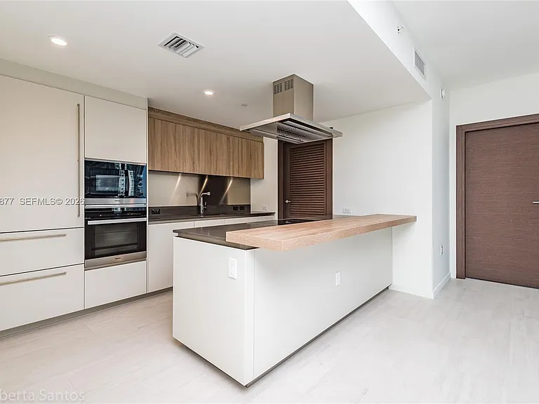 1000 Brickell Plz #4509 — Photo 48