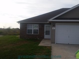 911 Fall Meadow Ln, Belton, MO 64012
