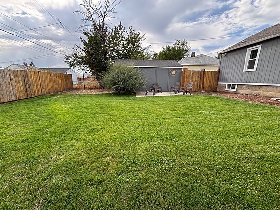5th image of 1228 E Glass Ave