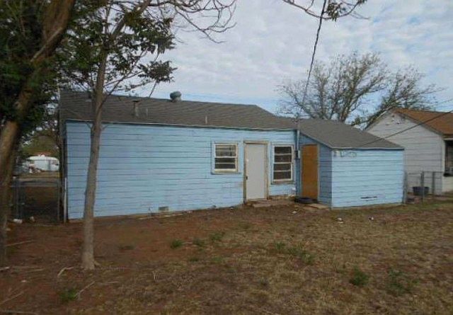 2nd image of 3105 Avenue M