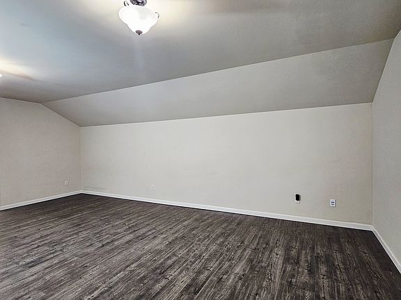 4th image of 11922 Mayfair Ave SW Floor 2