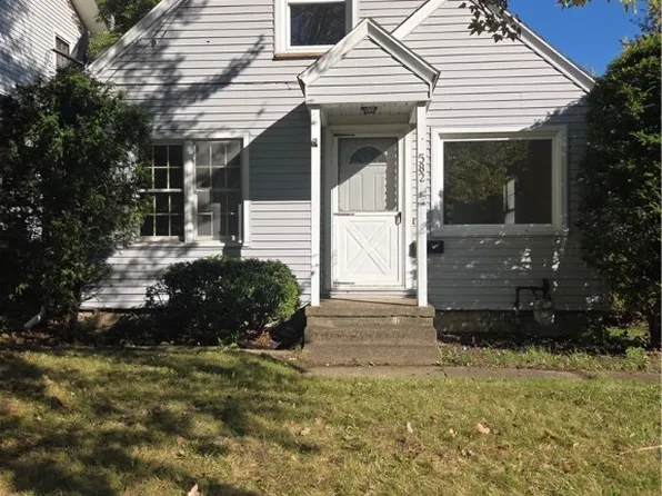 582 Roxbury Ave, Youngstown, OH 44502
