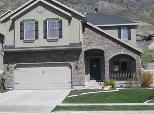 10482 N Doral Dr, Cedar Hills, UT 84062