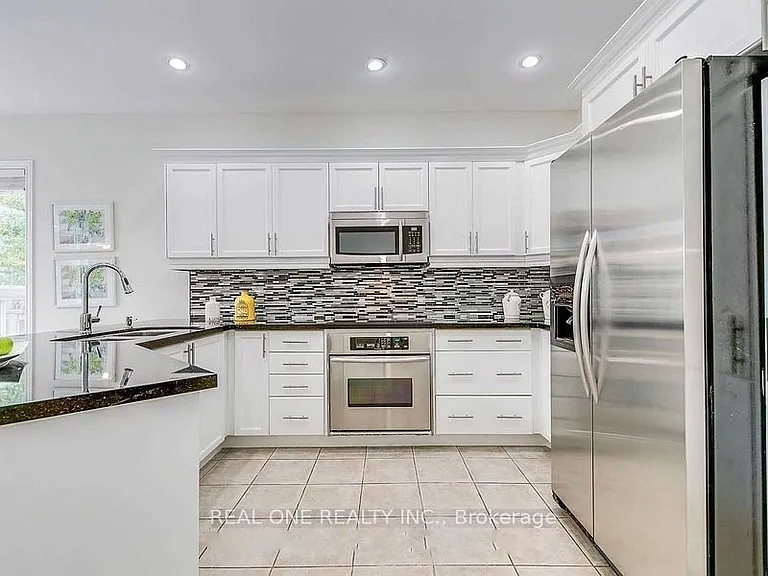1455 Liverpool St — Photo 10