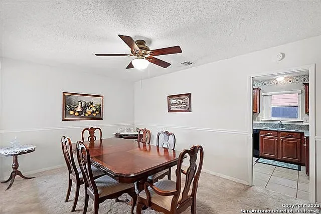 7641 Antique Oak St — Photo 8