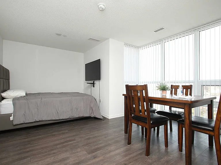 3091 Dufferin St #625 — Photo 8