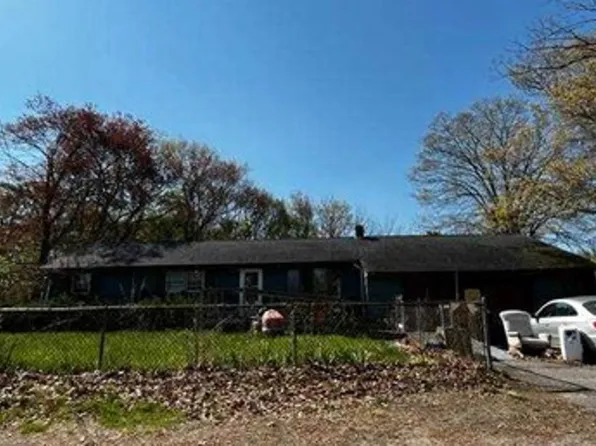 46 Record St, Stoughton, MA 02072