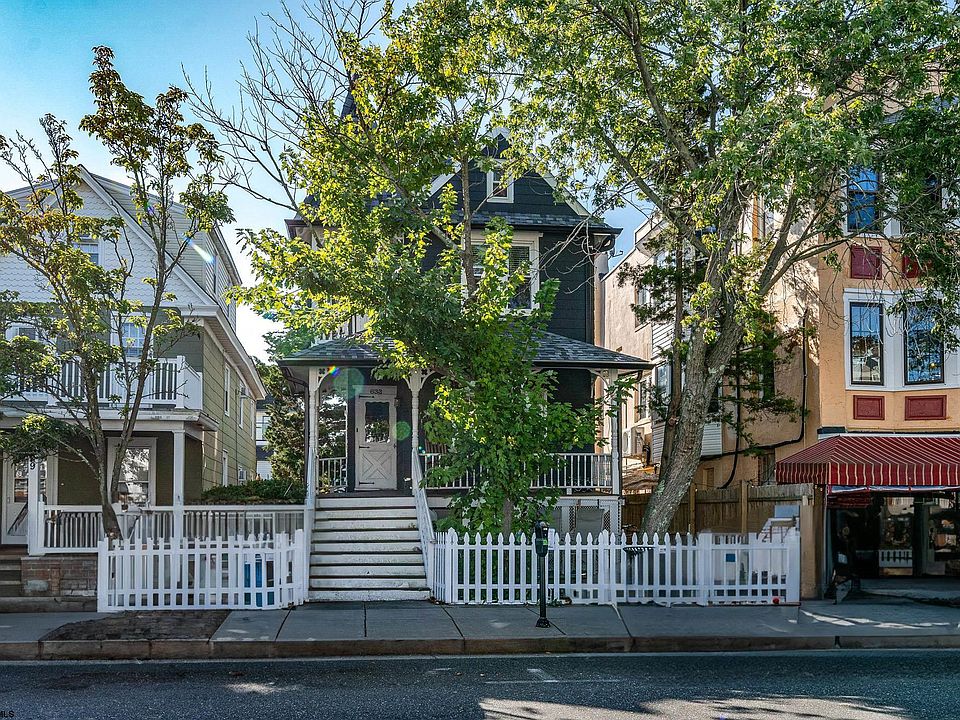 1st image of 633 Asbury Ave