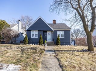 11029 Walker St, Grand Blanc, MI 48439