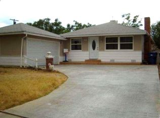 38321 Maureen St, Palmdale, CA 93550