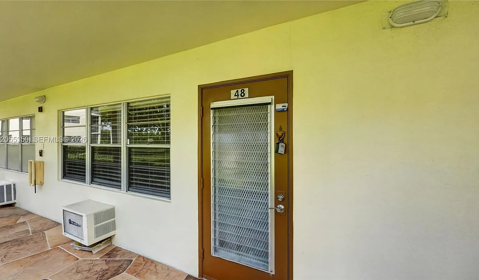Mansfield At Century Vill — Photo 2