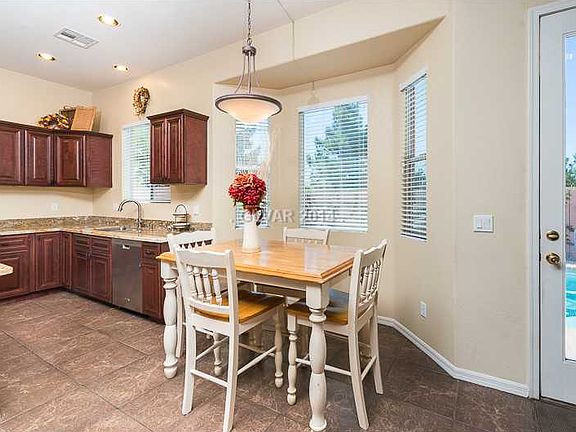 3rd image of 7723 S Villa De La Paz Ave