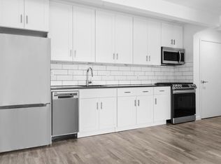 39-04 29th St #3D, Long Island City, NY 11101