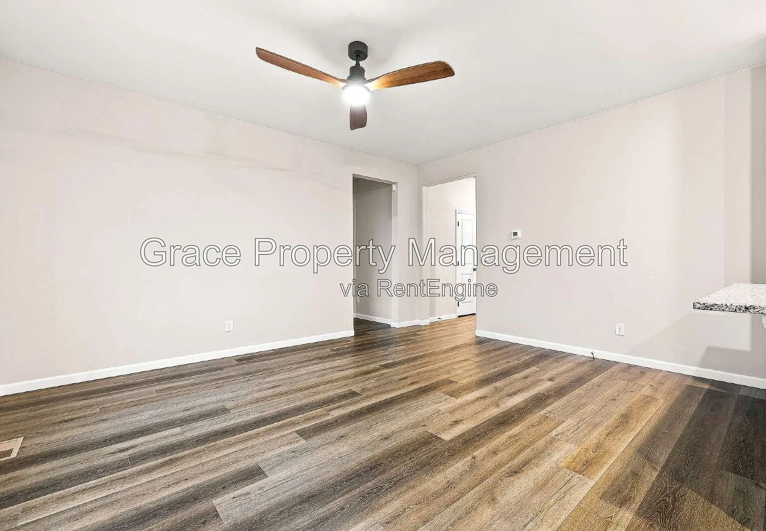 3 bed, 2.0 bath, 1285 sqft, $3,025 — Photo 3