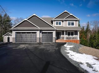 1290 McCabe Lake Dr, Halifax, NS B4E 0P6