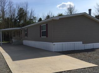 547 Continental Ln, New Castle, PA 16101