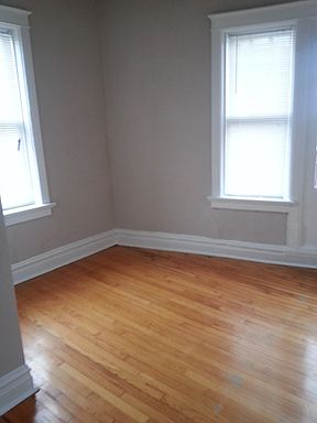 4th image of 3527 Osage St APT 3W