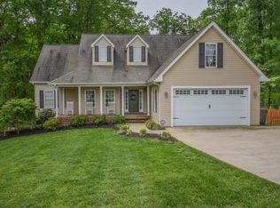 97 Lake Meadow Dr, Johnson City, TN 37615