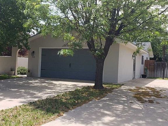 3rd image of 106 Linda Cir