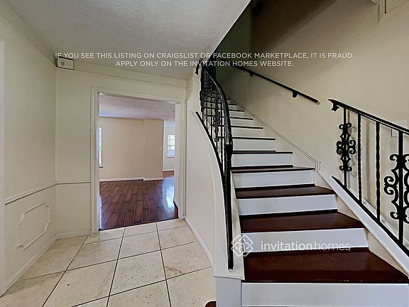 5th image of 4019 Laverock Rd