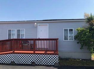 955 NE Mill St, Newport, OR 97365