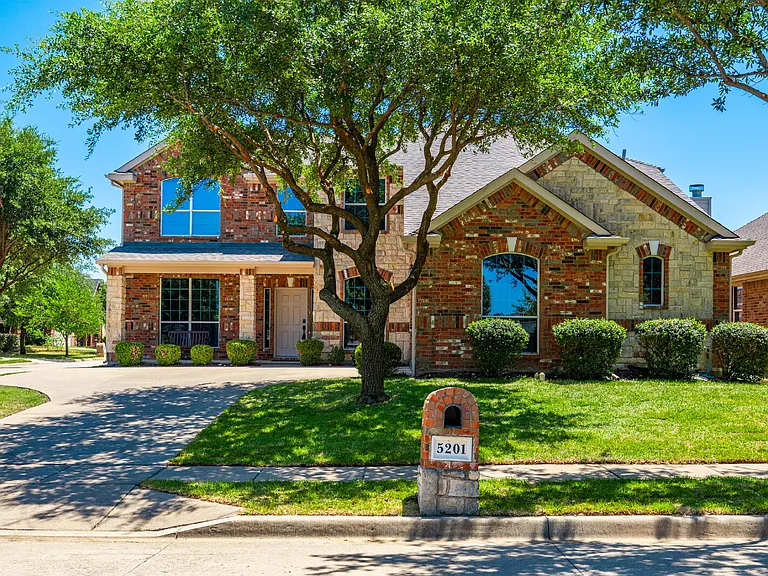 5201 Threshing Dr — Photo 12