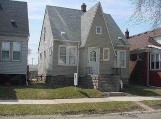 815 Saint John St, Wyandotte, MI 48192