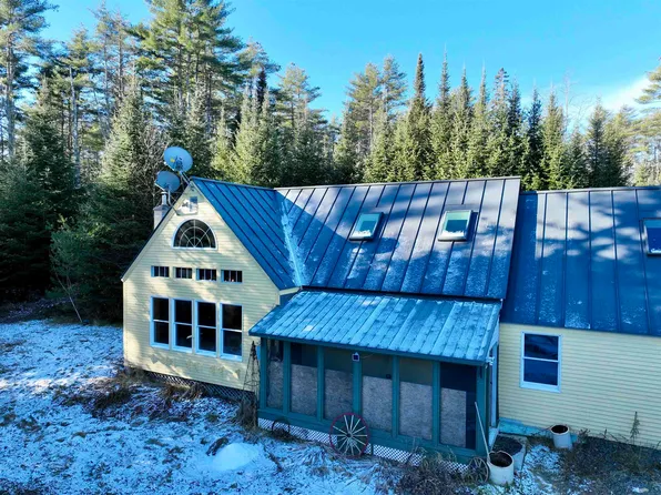 272 Perini Road, Newbury, VT 05051