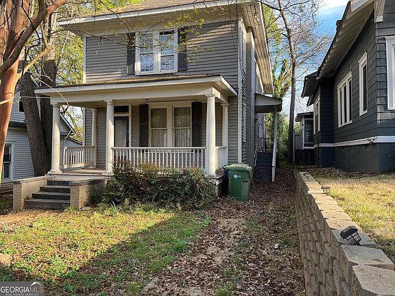 3rd image of 1037 Oak St SW
