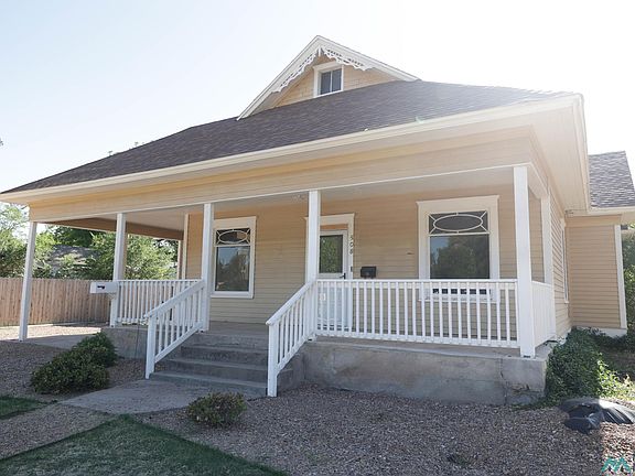4th image of 508 N Lea Ave