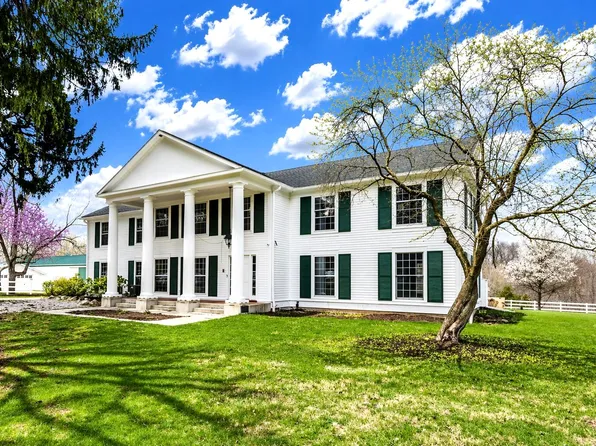 8044 Dexter Pinckney Rd, Dexter, MI 48130