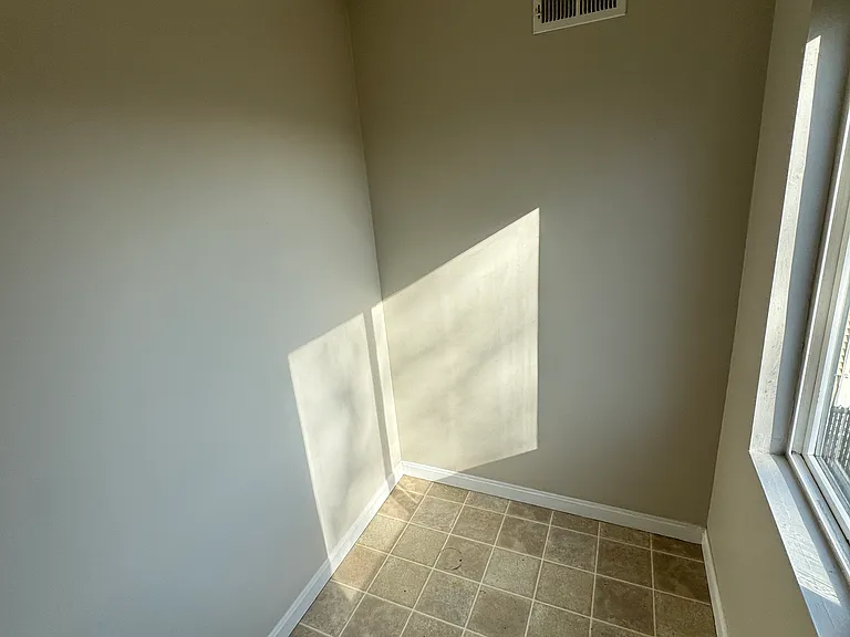 34 Shamrock St #2 — Photo 9