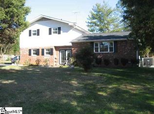 113 Devon Dr, Mauldin, SC 29662