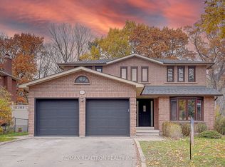 3393 Swallowdale Ct, Mississauga, ON L5L 3P2