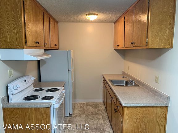 2nd image of 14433 Bancroft Ave APT 14
