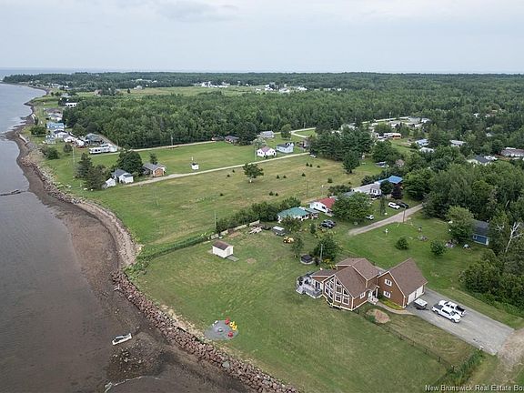 3rd image of 142 Happy Days Estates Rd
