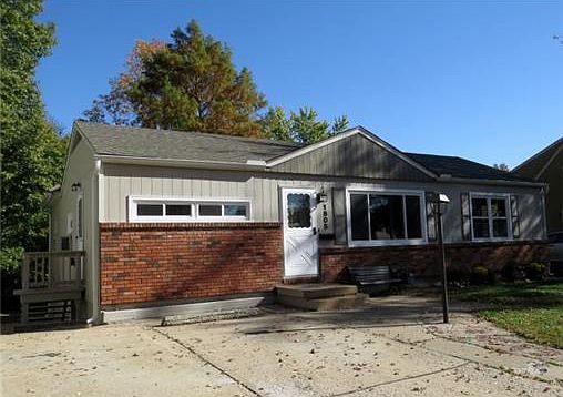 1st image of 1805 S Dodgion Ave