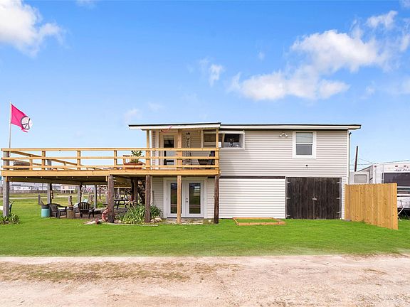 2nd image of 512 Caisson St