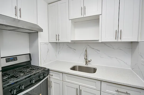 Sold by Keller Williams Realty Landmark | media 38