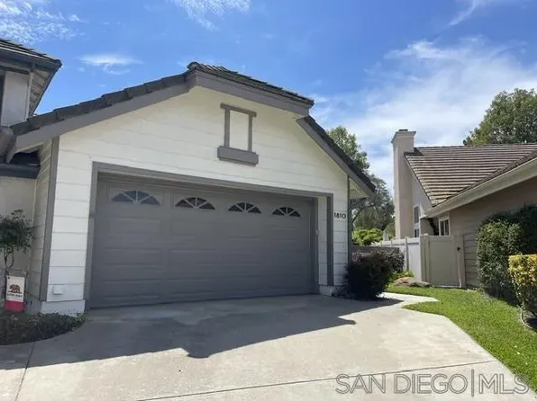 1810 Spyglass Cir, Vista, CA 92081