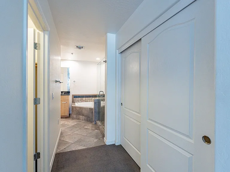 16 W Encanto Blvd #130 — Photo 23