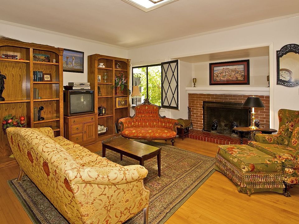 1st image of 1112 Isabella Ave