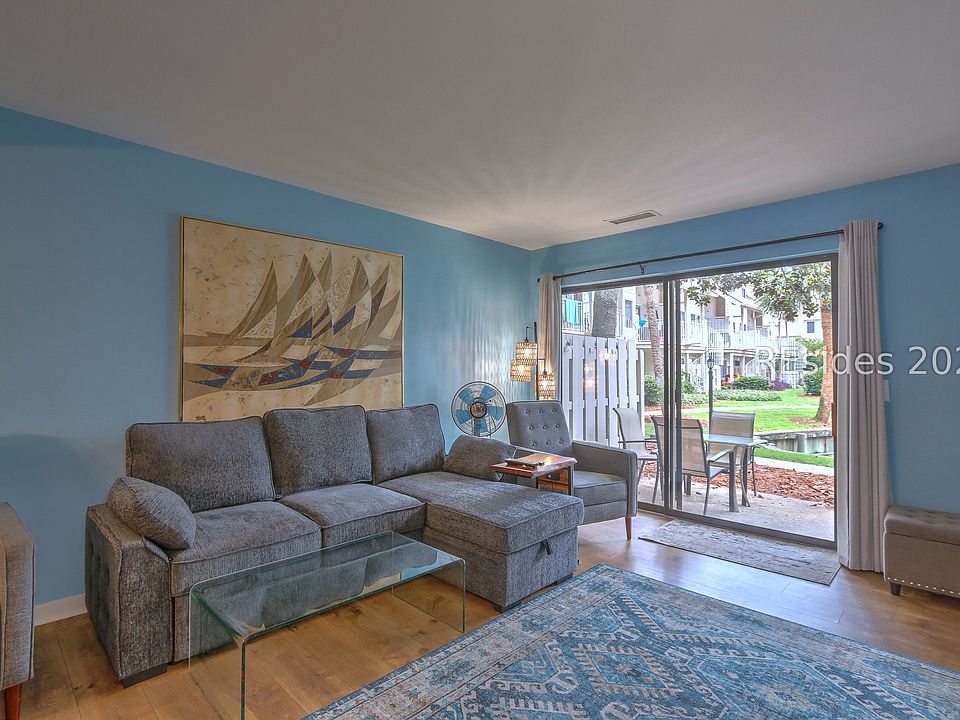 1st image of 15 Deallyon Ave APT 91