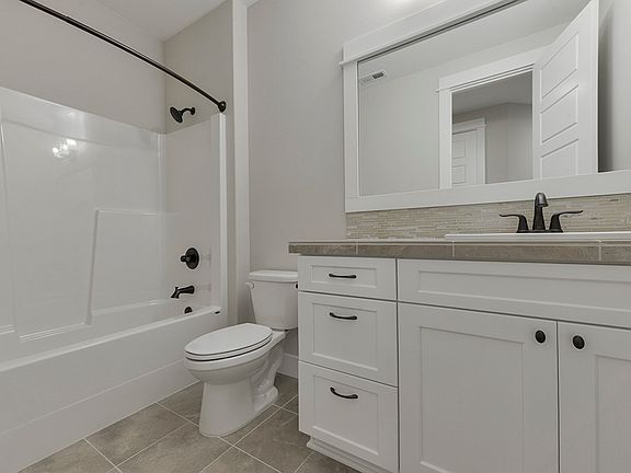 McKinley Bathroom