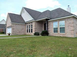 11010 Foxbriar Ln, Beaumont, TX 77705