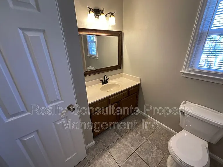 123 Arcaro Dr — Photo 17