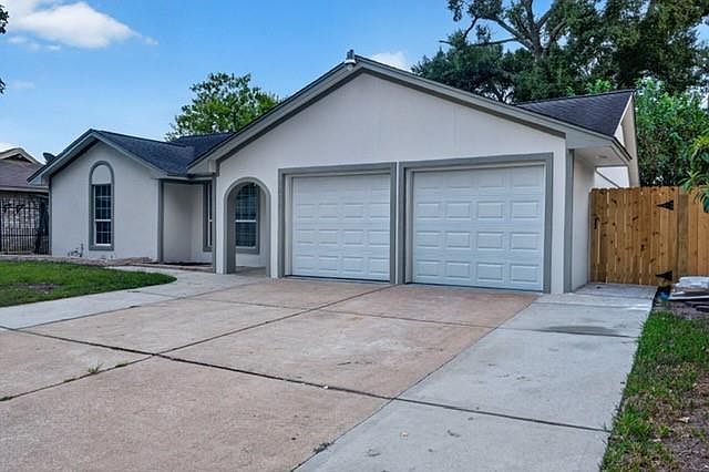 1st image of 5210 Sandydale Ln